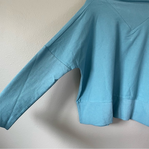 Tuckernuck Bright Blue Rollins Pullover - Picture 5 of 10